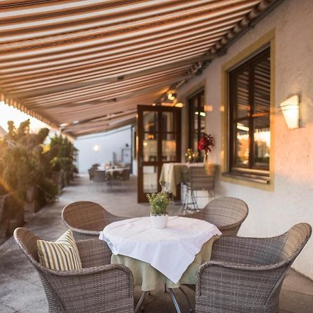Hotel Ariadne Розенхайм Екстериор снимка